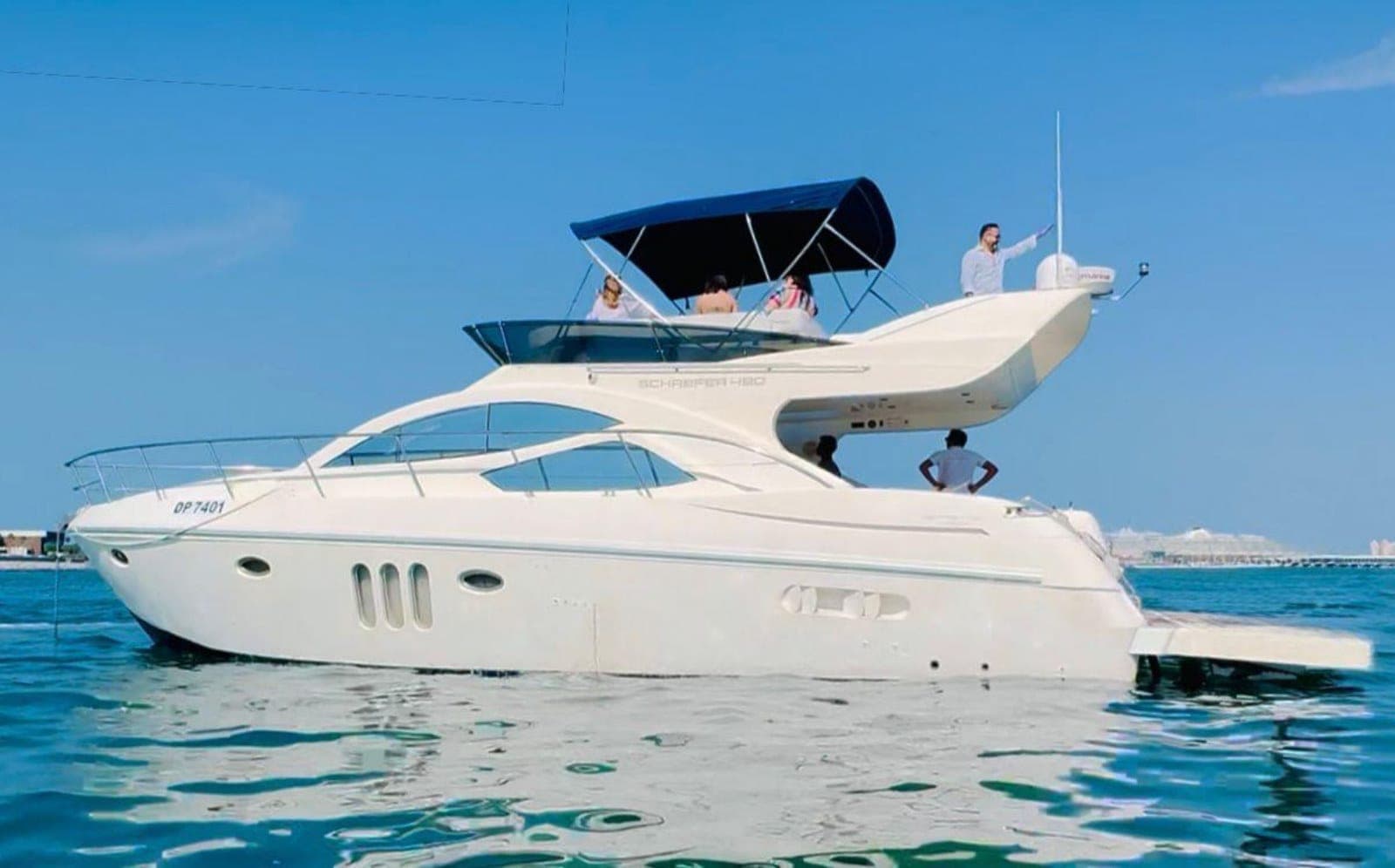 Azimut 52 52 ft yacht charter Dubai — Dubai Marina